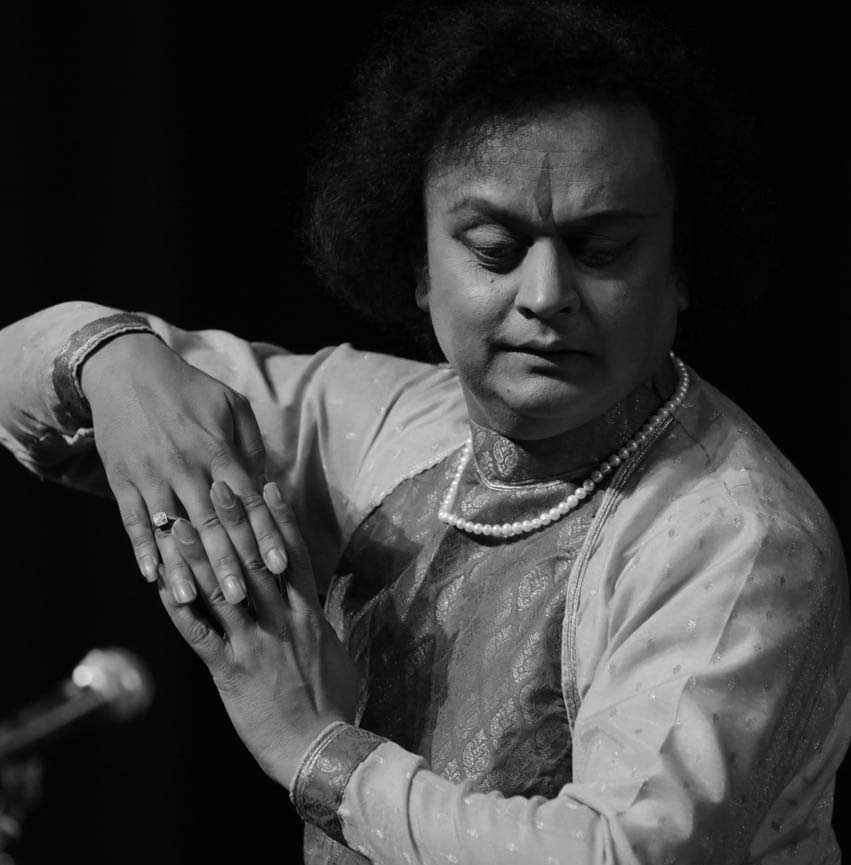 Kathak Classical Dance Teacher Tutor Services in Noida